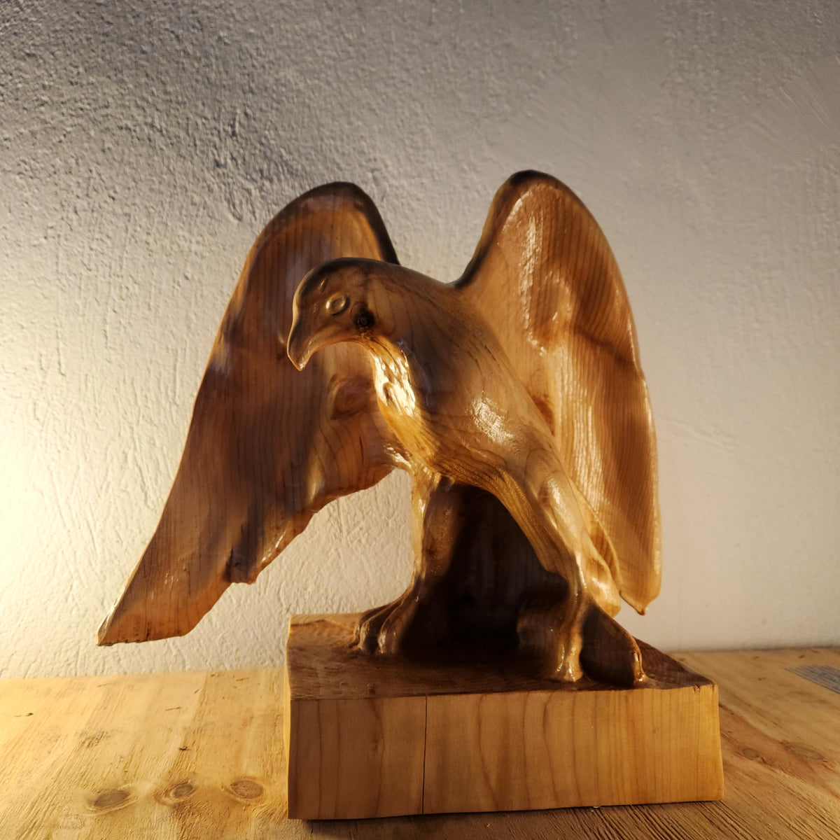 Cedar Eagle Sculpture