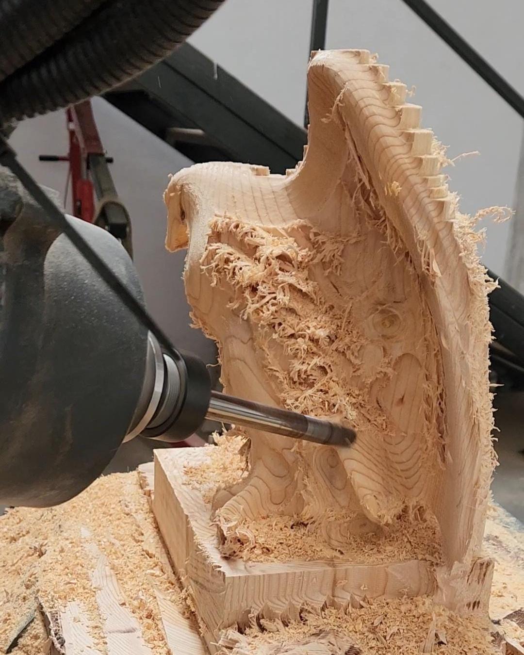 Cedar Eagle Sculpture